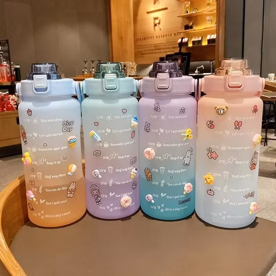 Gradient Color Frosted 1300ml Water Bottle Large-Capacity Sports Plastic Cup